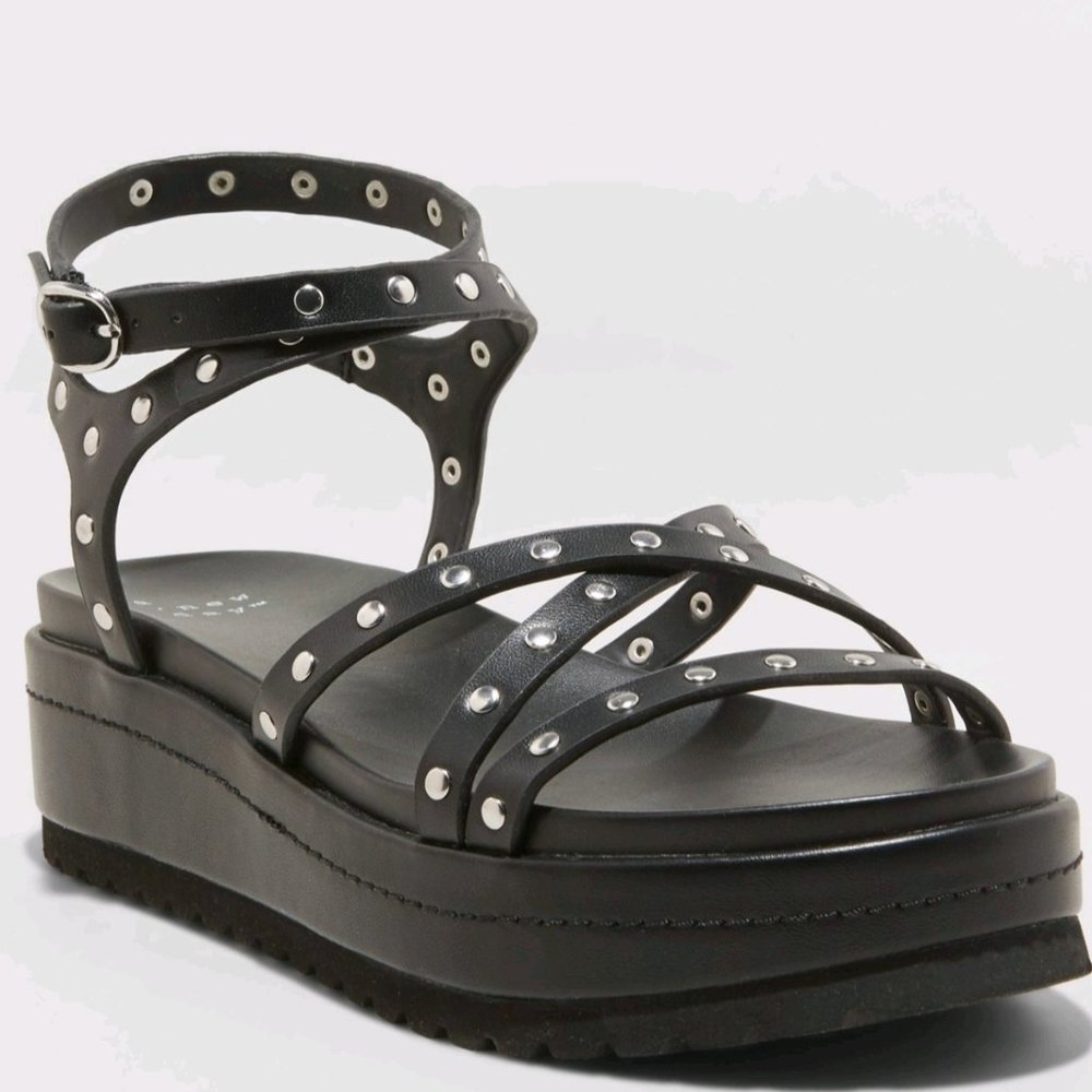 Platform sandals